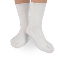 Load image into Gallery viewer, Bunion Relief Socks - White (3 pairs)-siddhu (4465619501079)

