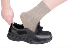 Load image into Gallery viewer, Carnegie Two Way Strap-siddhu (4465629036567)
